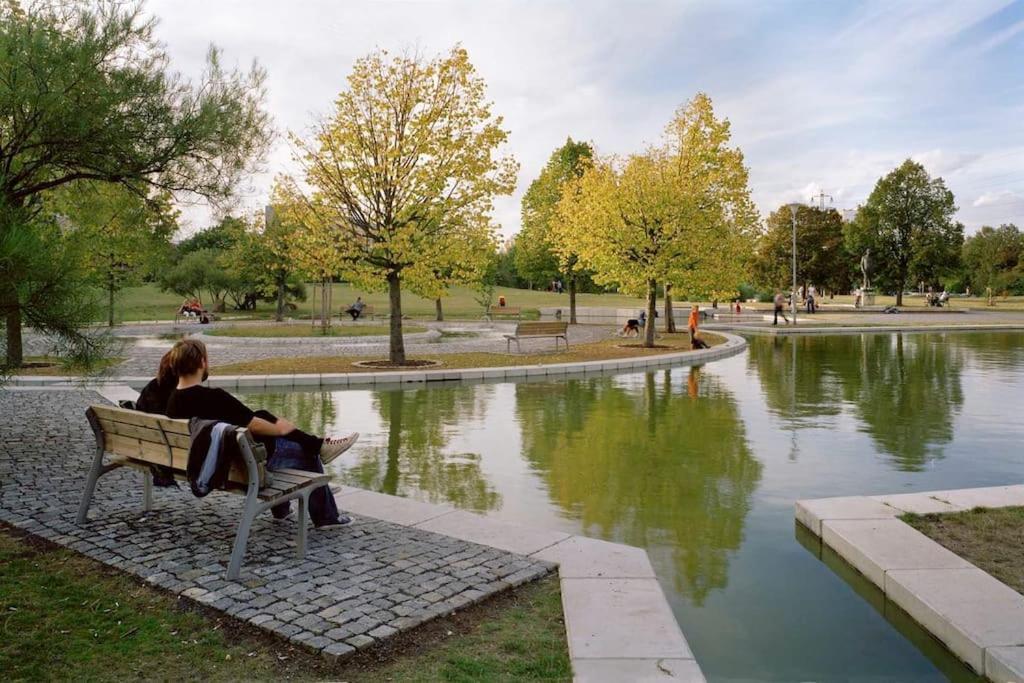 Cozy Friendly Place With Free Parking Πράγα Εξωτερικό φωτογραφία